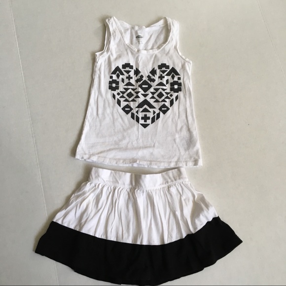 Other - Old Navy Tank and Skort Set